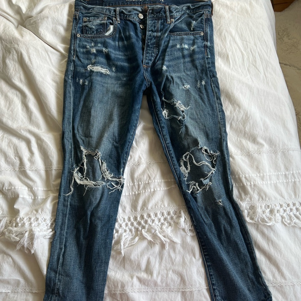 american eagle mom jeans